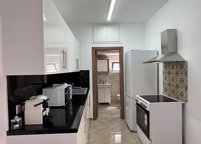 Rock The Bay 1b, Paphos,