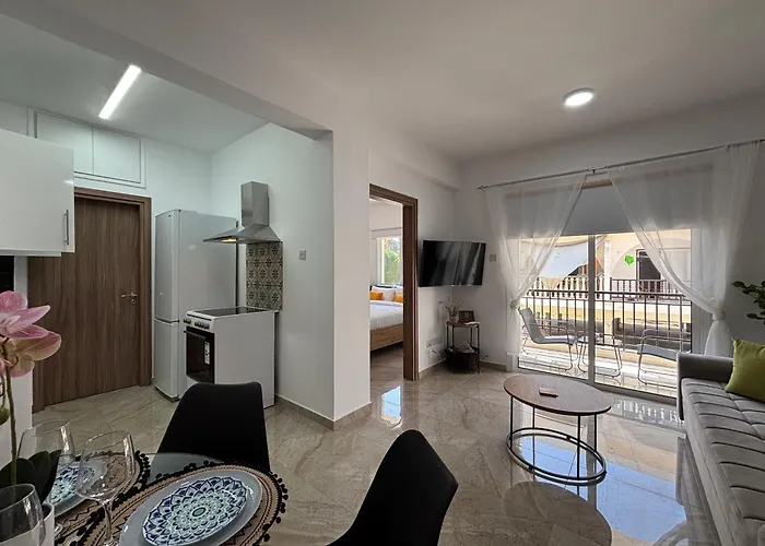 Rock The Bay 1b, Paphos, * パ フォス