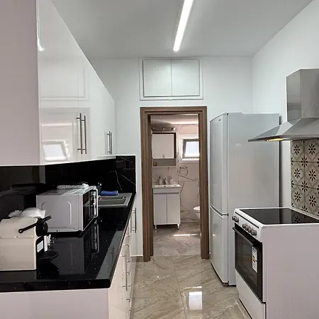 Rock The Bay 1b, Paphos,