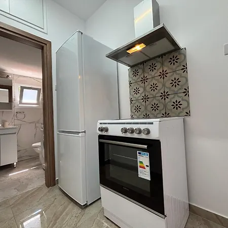 דירה Rock The Bay 1b, Paphos, *