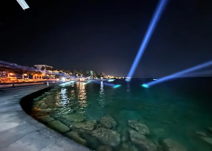 Rock The Bay 1b, Paphos, Apartament Pafos
