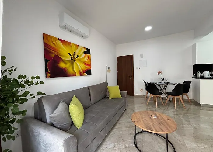 Apartmán Rock The Bay 1b, Paphos, Paphos