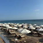 Rock The Bay 1b, Paphos, Apartament Pafos