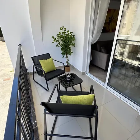 Rock The Bay 1b, Paphos, Appartement *
